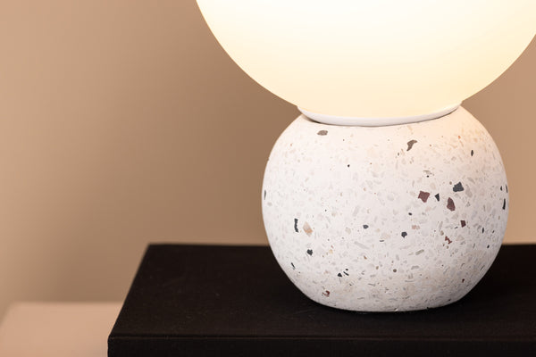 Bordslampa METZ Terrazzo E27-Vit